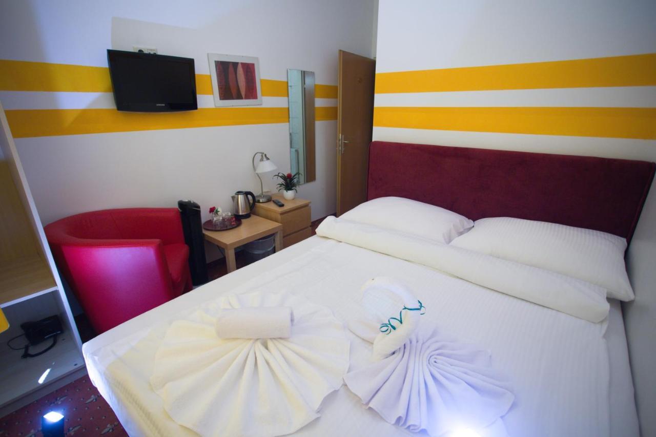 Hotel City Residence Wina Bagian luar foto