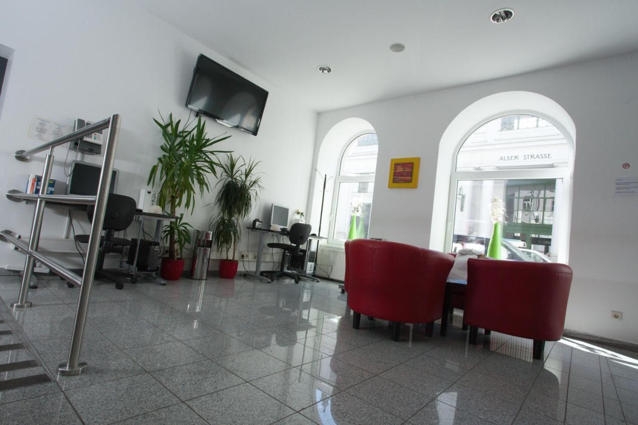 Hotel City Residence Wina Bagian luar foto