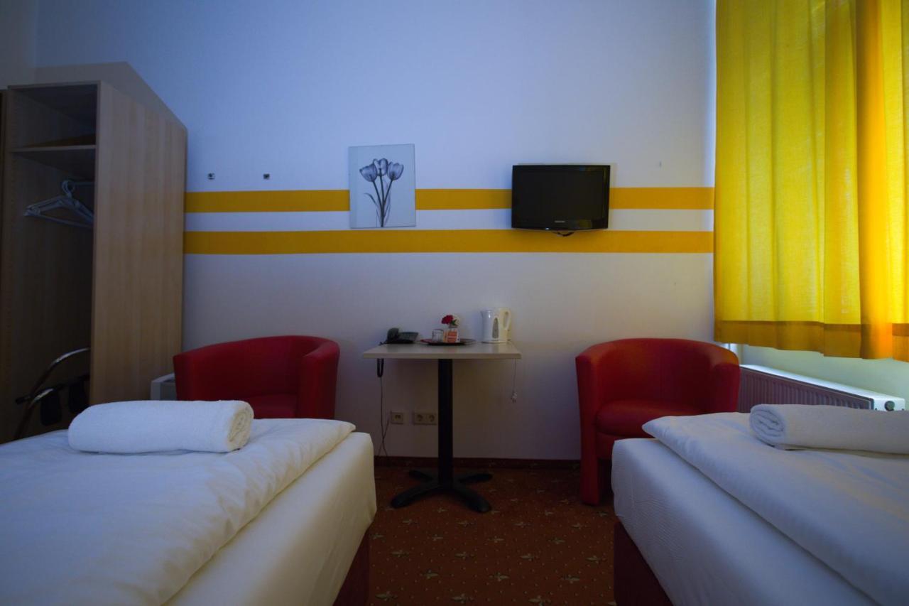 Hotel City Residence Wina Bagian luar foto