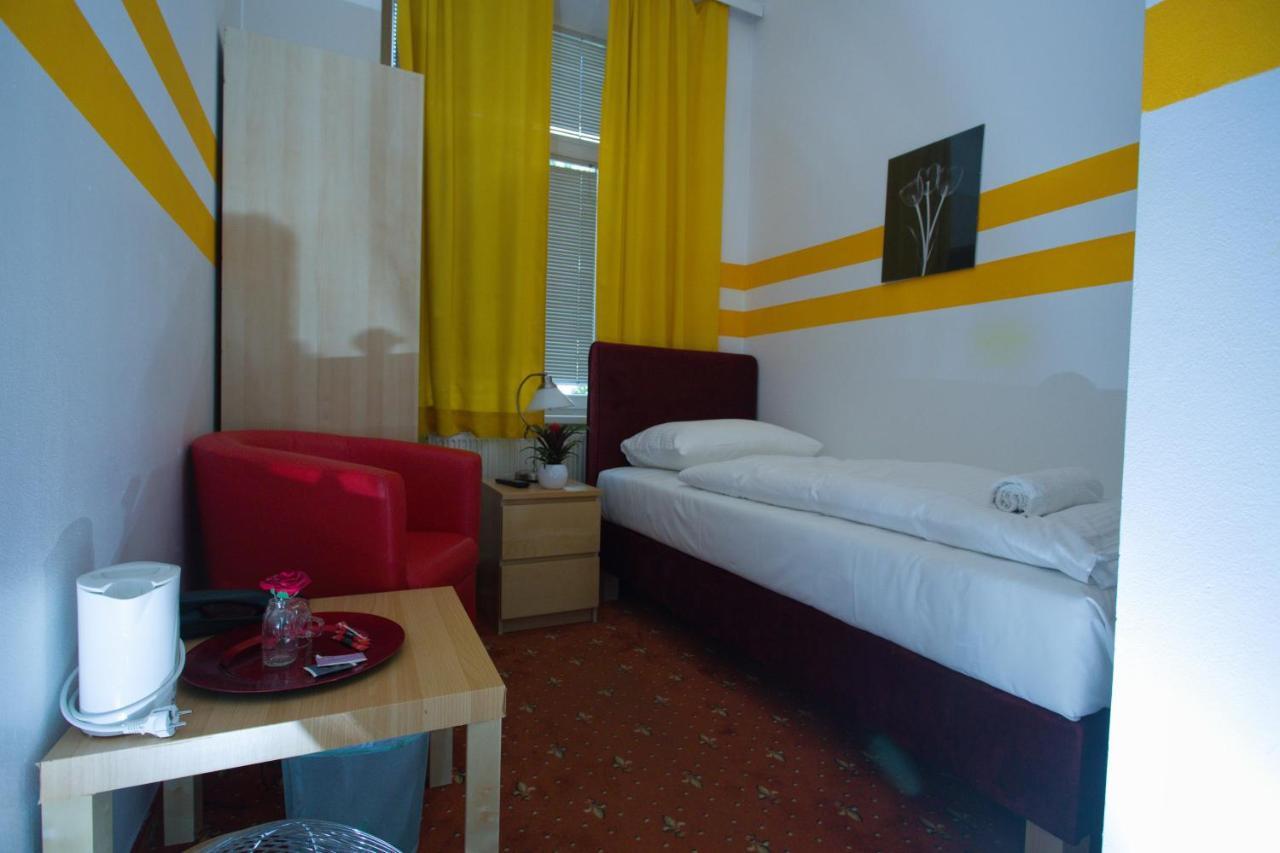 Hotel City Residence Wina Bagian luar foto