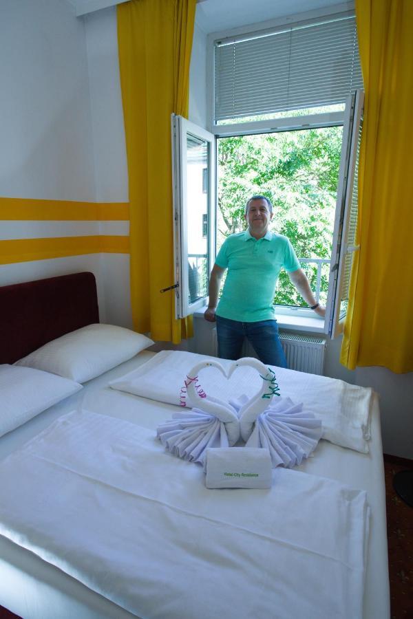 Hotel City Residence Wina Bagian luar foto